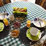 Bed & Diner Les Terrasses De B&B La Palme