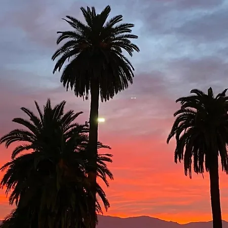 Bed & Diner Les Terrasses De La Palme